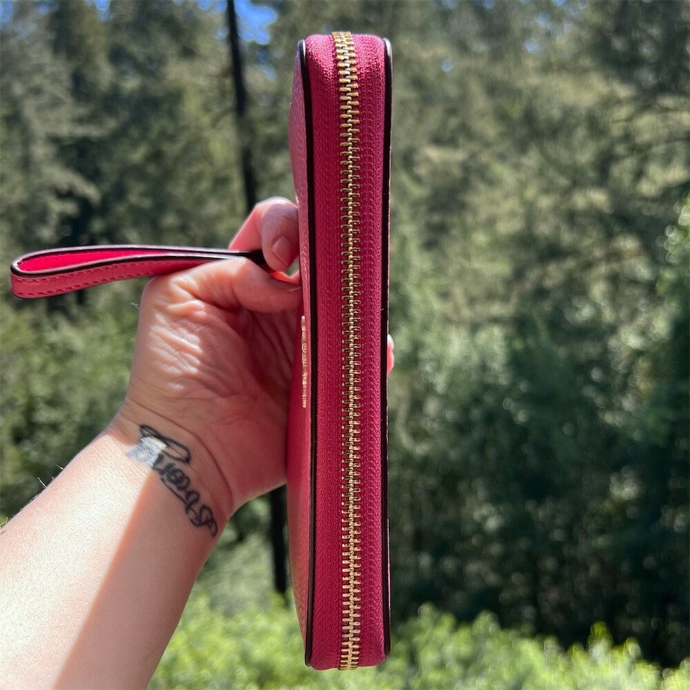 COACH Long Zip-Around Wallet  Pink Pebble Leather w Gold Hardware AUTHENTIC - Picture 5 of 13